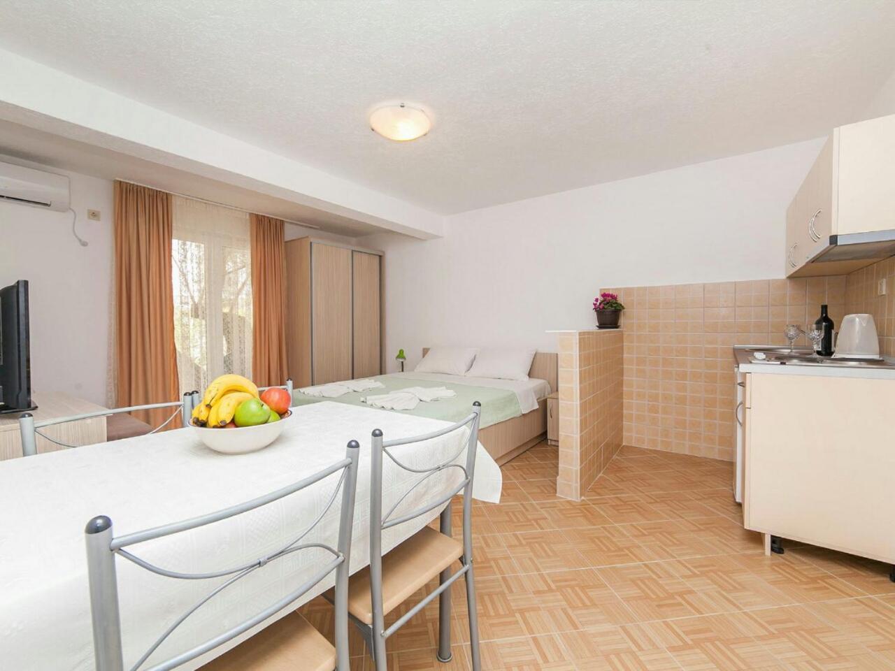 Hana Accommodation Sveti Stefan Exterior photo