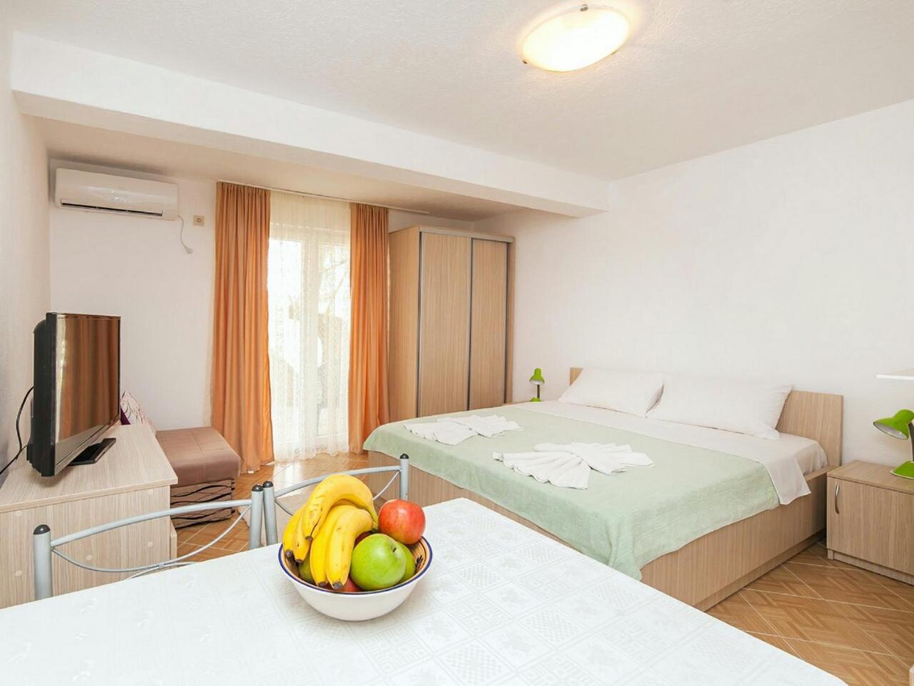 Hana Accommodation Sveti Stefan Exterior photo