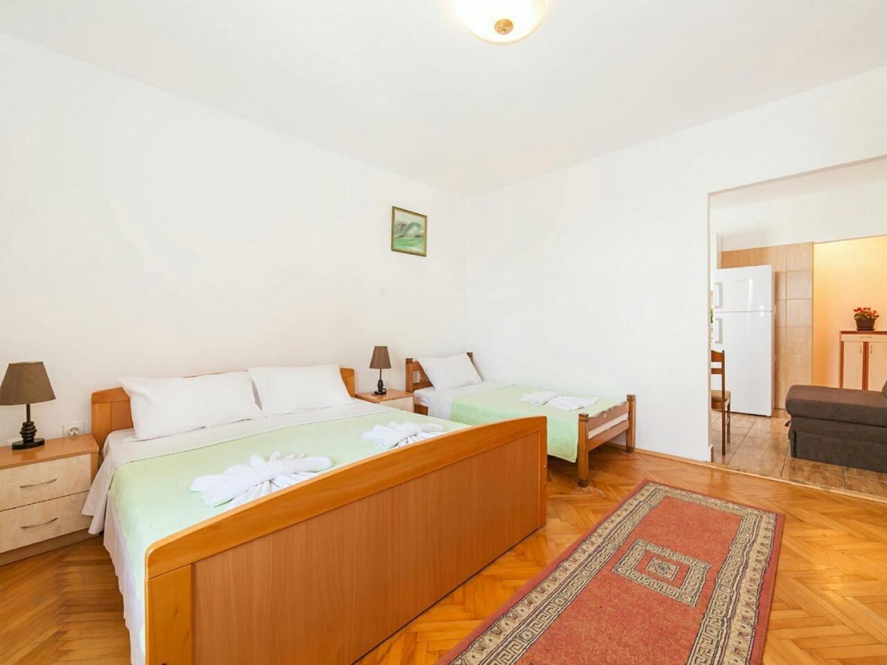 Hana Accommodation Sveti Stefan Exterior photo